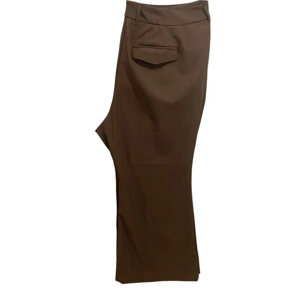 Size 24S Studio by Torrid Womens New Plus Size Brown Pants Short
